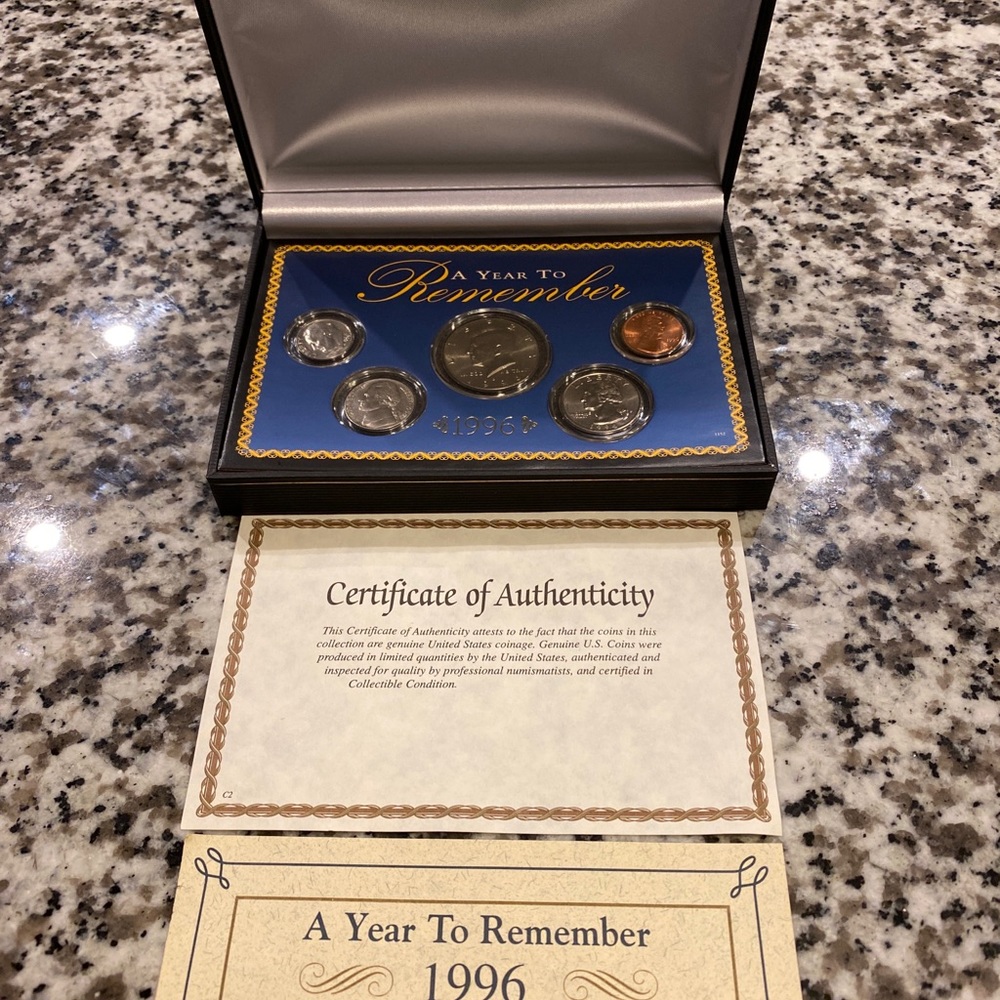 1996 A Year To Remember Coin Set